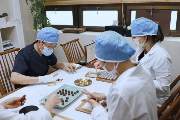 바쁘고 피로한 남편을 위해 공진단 참관 조제